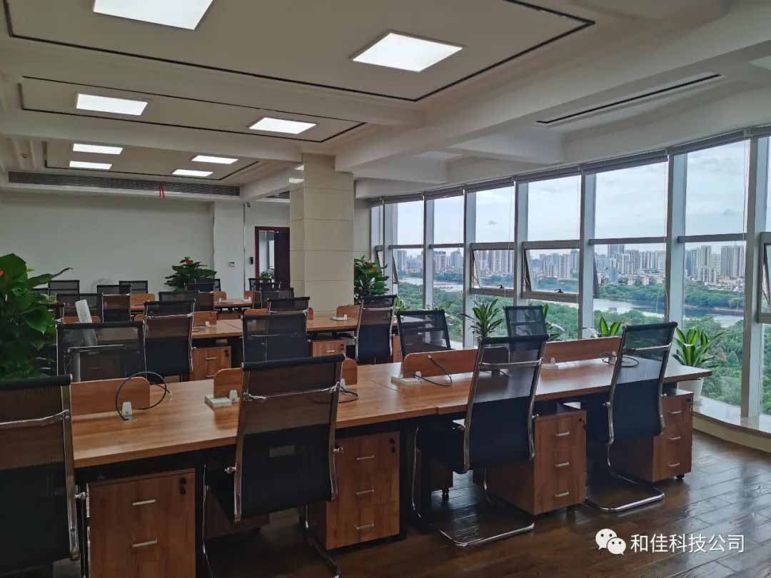 1679475555488006490.jpg 软件开发部.jpg